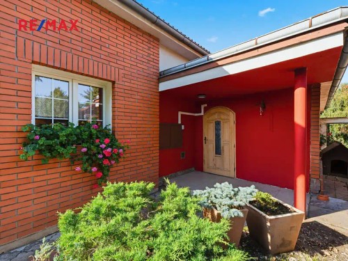 Prodej domu 197 m², pozemek 2250 m²