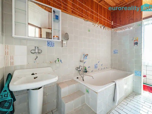 Prodej domu 250 m², pozemek 382 m²
