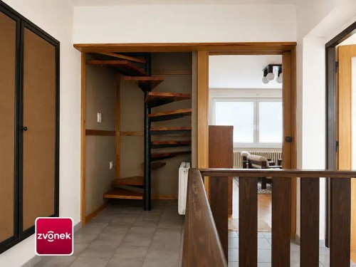 Prodej domu 387 m², pozemek 622 m²