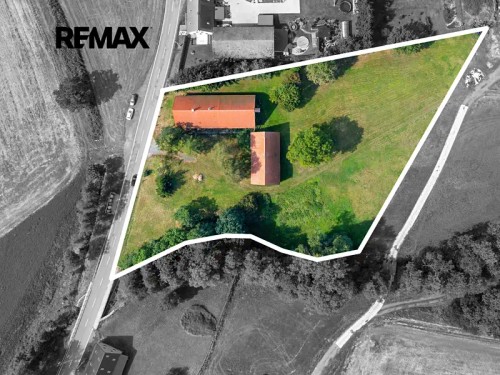 Prodej zemědělské usedlosti 888 m², pozemek 8141 m²