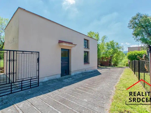 Prodej domu 229 m², pozemek 2123 m²