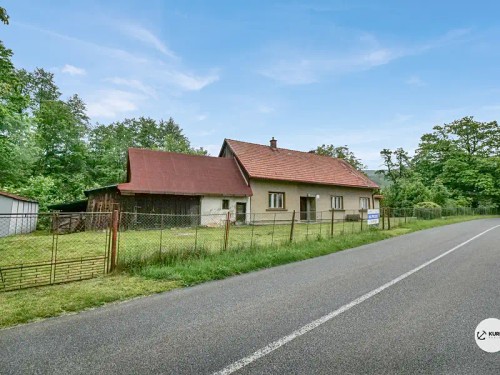 Prodaný dům 100 m², pozemek 932 m²