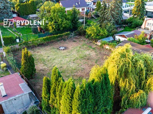 Prodej stavebního pozemku 738 m²