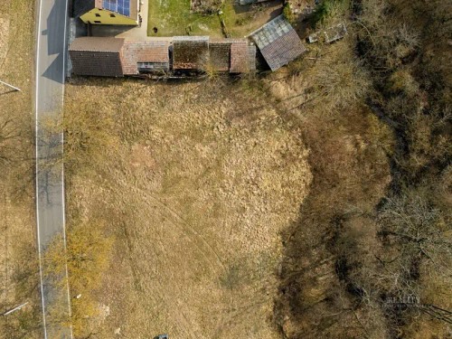 Prodej stavebního pozemku 2030 m²