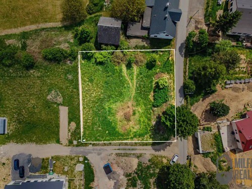 Prodej stavebního pozemku 1451 m²