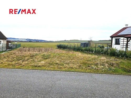 Prodej stavebního pozemku 2108 m²