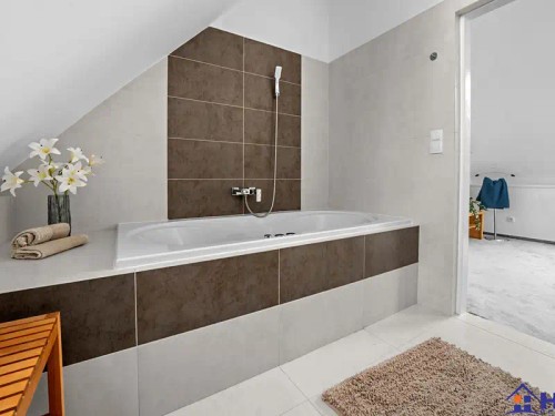 Prodej domu 323 m², pozemek 964 m²