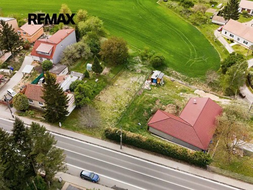 Prodej stavebního pozemku 699 m²