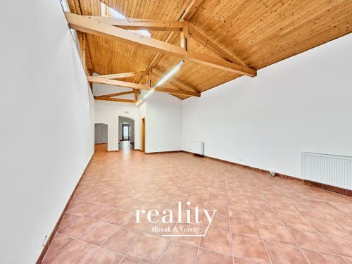 Prodej domu 308 m², pozemek 646 m²