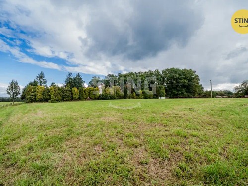 Prodej stavebního pozemku 2925 m²