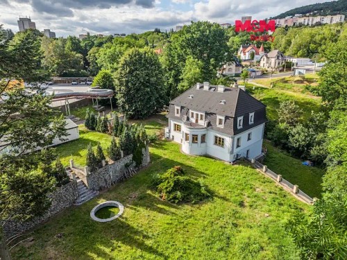 Prodej domu 445 m², pozemek 2906 m²