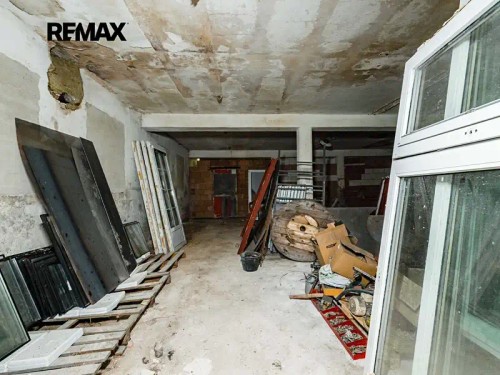 Prodej zemědělské usedlosti 830 m², pozemek 978 m²