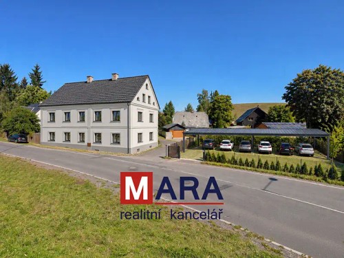 Prodej domu 380 m², pozemek 1417 m²