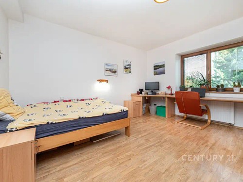 Prodej domu 202 m², pozemek 1087 m²