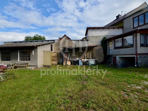 Prodej domu 270 m², pozemek 1909 m²
