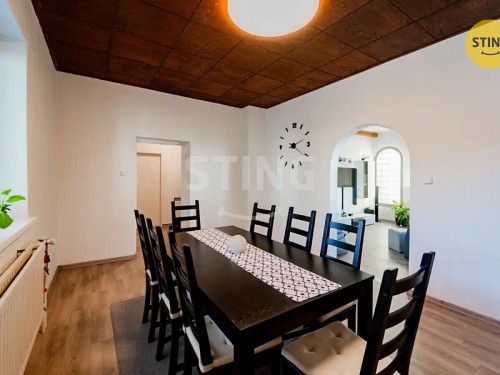 Prodej domu 290 m², pozemek 1301 m²