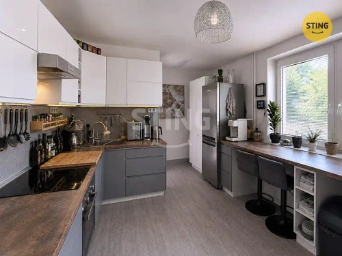 Prodej domu 420 m², pozemek 848 m²