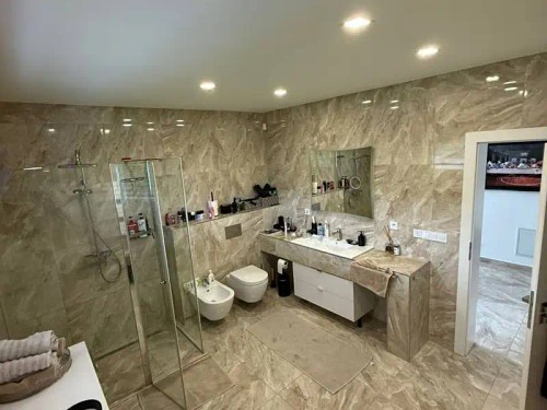 Prodaný  dům 277 m², pozemek 1441 m²