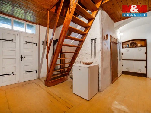 Prodej chalupy 154 m², pozemek 471 m²