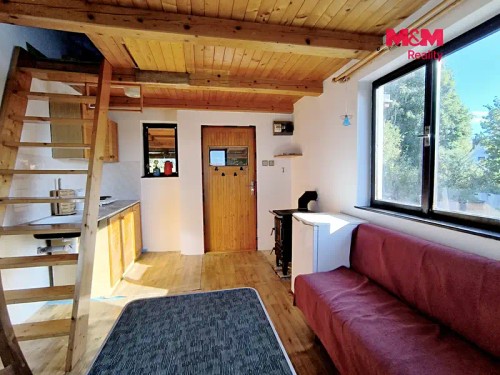 Prodaná chata 22 m², pozemek 632 m²