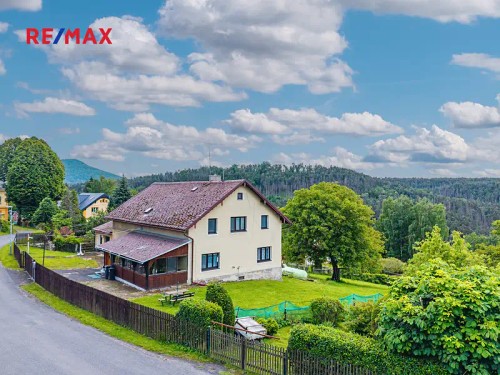 Prodej chaty 370 m², pozemek 2417 m²