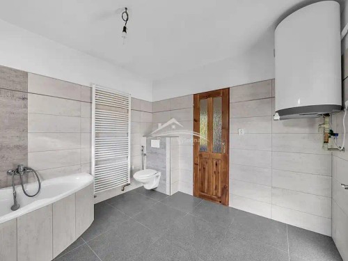 Prodej domu 200 m², pozemek 1521 m²