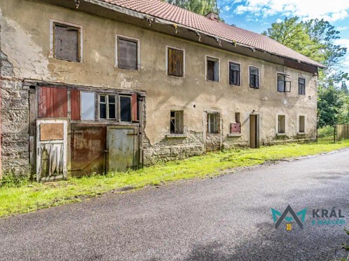 Prodej domu 350 m², pozemek 773 m²