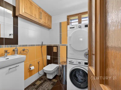 Prodej domu 256 m², pozemek 15675 m²