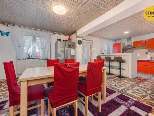 Prodej domu 220 m², pozemek 850 m²
