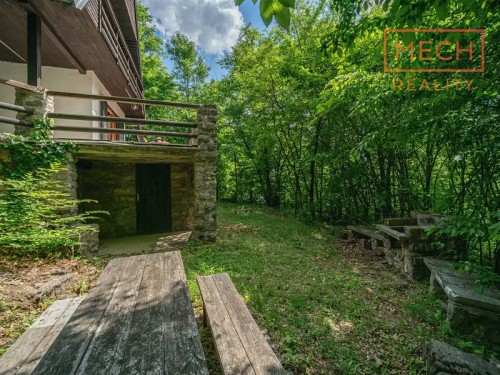 Prodej chaty 80 m², pozemek 1 m²