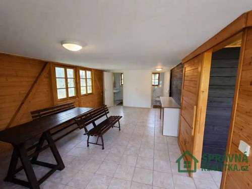 Prodej chaty 95 m², pozemek 697 m²