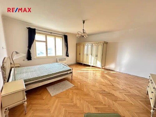 Prodej bytu 1+1 71 m²