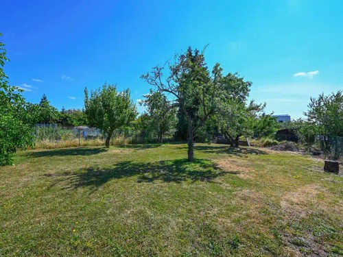 Prodej stavebního pozemku 780 m²