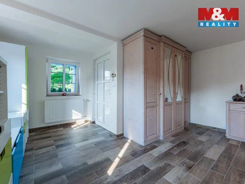 Prodej domu 228 m², pozemek 1683 m²