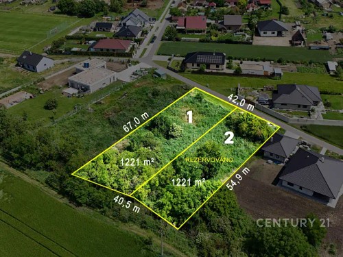 Prodej stavebního pozemku 1221 m²