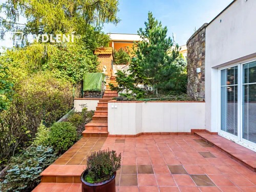 Prodej domu 382 m², pozemek 747 m²