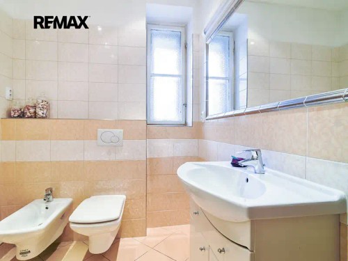 Prodej bytu 4+kk 66 m²