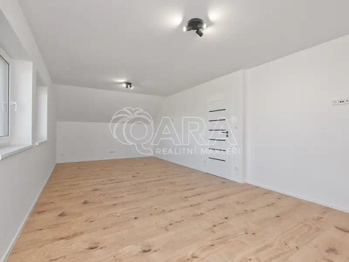 Prodej domu 199 m², pozemek 1102 m²