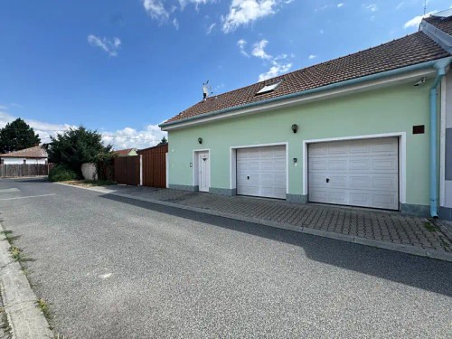 Prodej domu 220 m², pozemek 249 m²