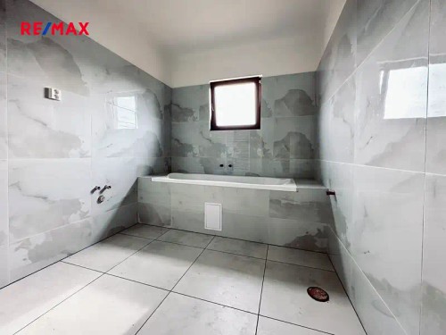 Prodej domu 200 m², pozemek 3128 m²