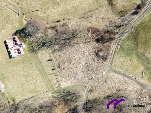 Prodej stavebního pozemku 2278 m²