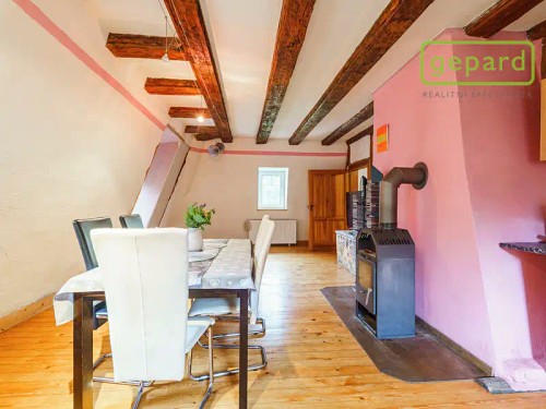 Prodej domu 295 m², pozemek 9233 m²