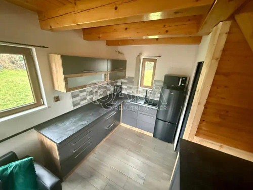 Prodej stavebního pozemku 3260 m²