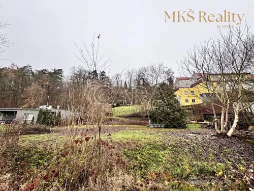 Prodej stavebního pozemku 909 m²