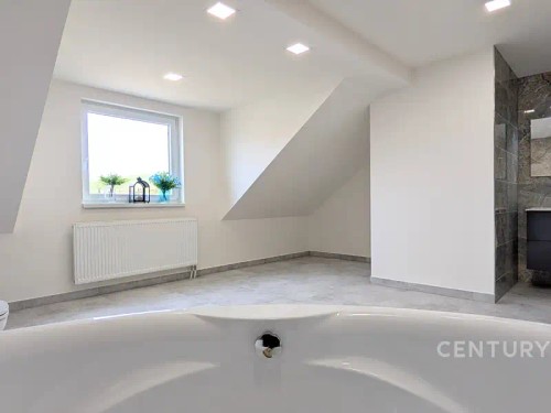 Prodej domu 320 m², pozemek 1686 m²
