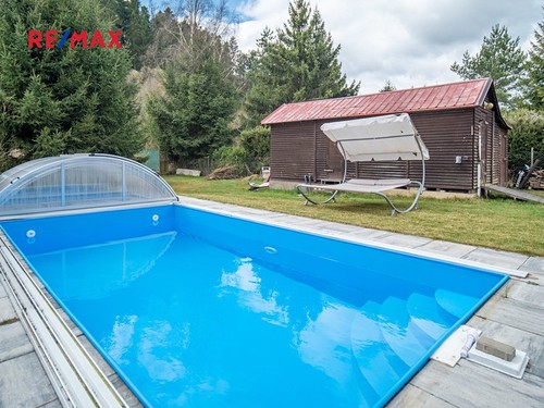 Prodaná  chata 95 m², pozemek 702 m²