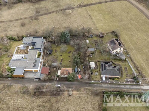 Prodej stavebního pozemku 890 m²