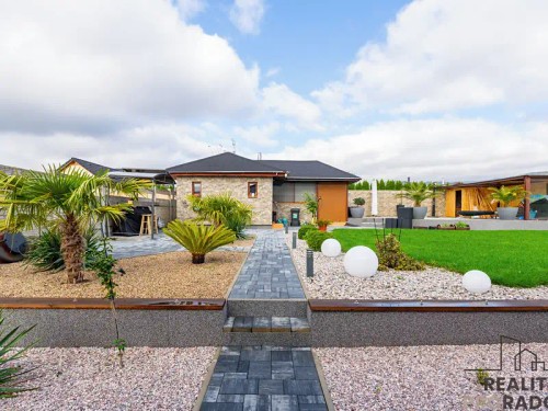 Prodej domu 137 m², pozemek 1000 m²