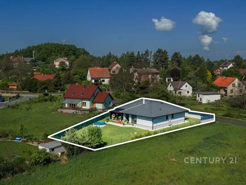 Prodej domu 226 m², pozemek 987 m²