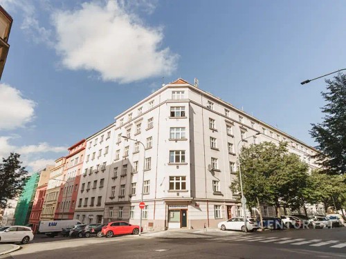 Prodej bytu 2+kk 65 m²